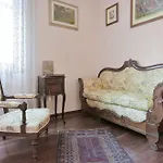 דירה Queen Isabel *