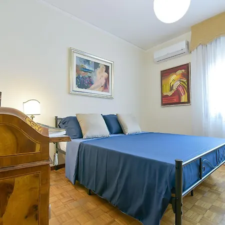 Appartement Queen Isabel Mestre